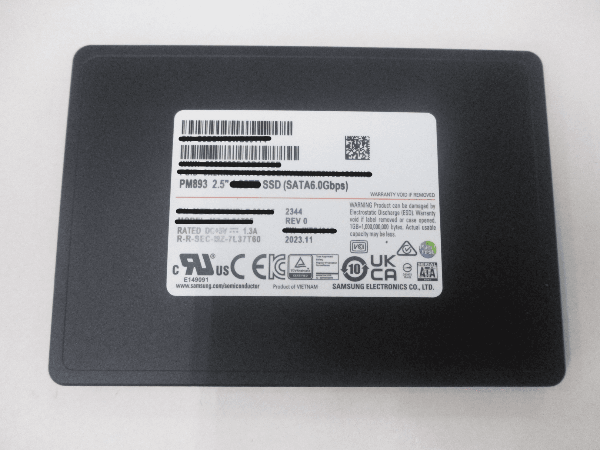 PM893 Series 960GB 2.5" SATA III SSD